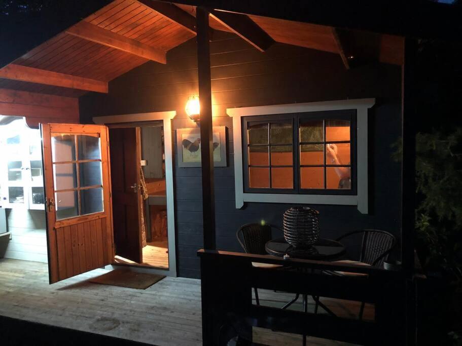 Unique Tiny House Near 3 Peaks - The Zedshed Apartment Bentham Bagian luar foto