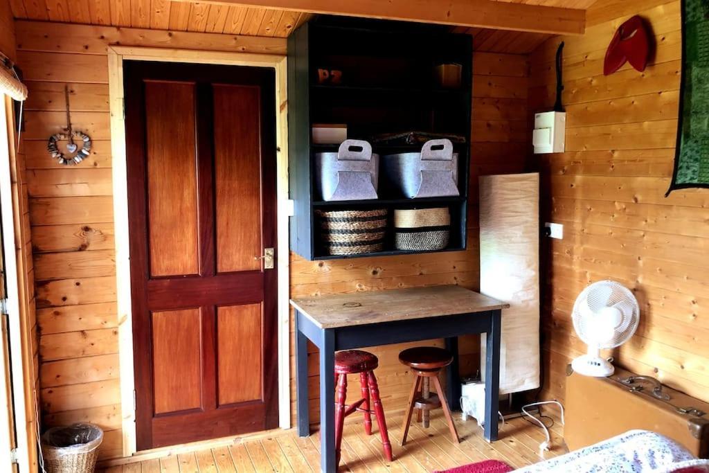 Unique Tiny House Near 3 Peaks - The Zedshed Apartment Bentham Bagian luar foto
